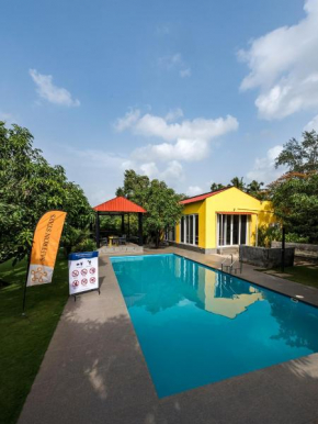 SaffronStays Casa Manga, Karjat - pet-friendly pool villa near ND's Film World and Saltt